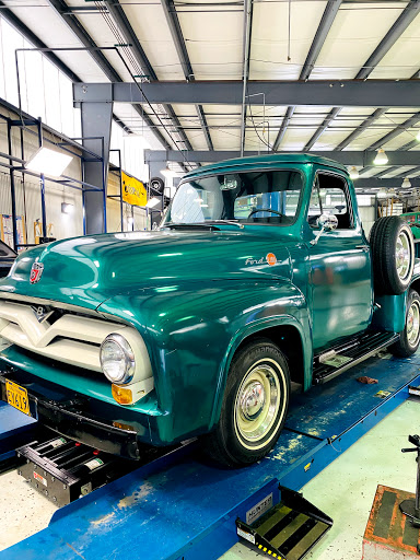 Auto Repair Shop «Springdale Automotive (Prospect)», reviews and photos, 13212 W U.S. Hwy 42, Prospect, KY 40059, USA