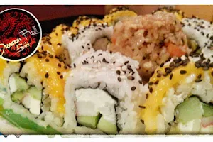 Dragon Roll Sushi image