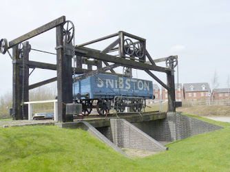 Stephenson Lifting bridge site