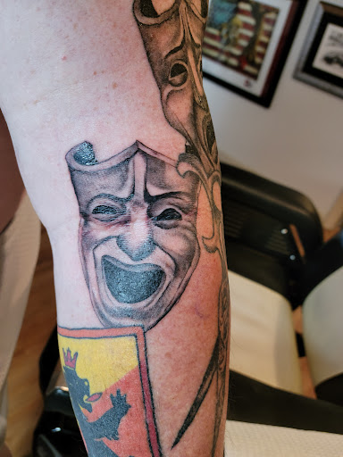 Tattoo Shop «Amaryllis Tattoo Artistry & Design», reviews and photos, 3655 William Penn Hwy, Easton, PA 18045, USA