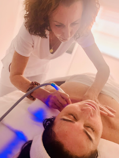 Hair Salon «Francesca Guerrera Salon & Spa», reviews and photos, 2424 E Las Olas Blvd, Fort Lauderdale, FL 33301, USA