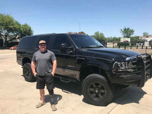 Used Car Dealer «Lone Star Car & Truck», reviews and photos, 1912 Old Denton Rd, Carrollton, TX 75006, USA