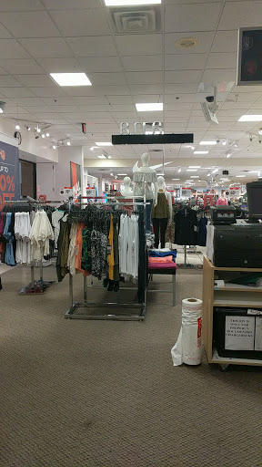 Department Store «JCPenney», reviews and photos, 3800 US Hwy 98 N #200, Lakeland, FL 33809, USA