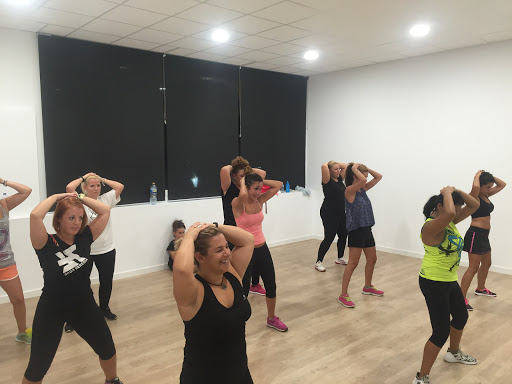 Pura Pasión Escuela de Baile - Academia de baile en Málaga - Clases de Salsa y Bachata en Málaga