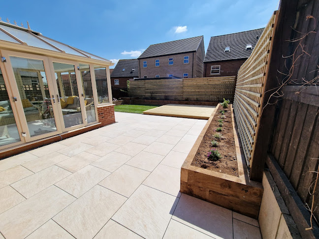 Comments and reviews of JTW Landscaping Ltd