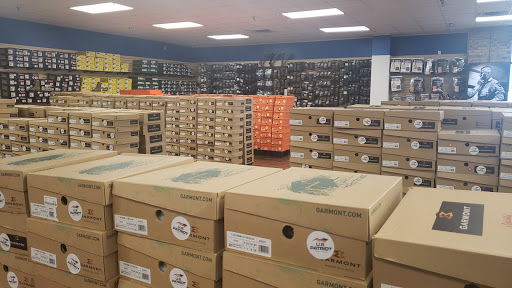 Army & Navy Surplus Shop «US Patriot Tactical», reviews and photos, 16298 Fort Campbell Blvd, Oak Grove, KY 42262, USA