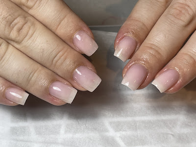 Crystal Color Nails à Six-Fours-les-Plages
