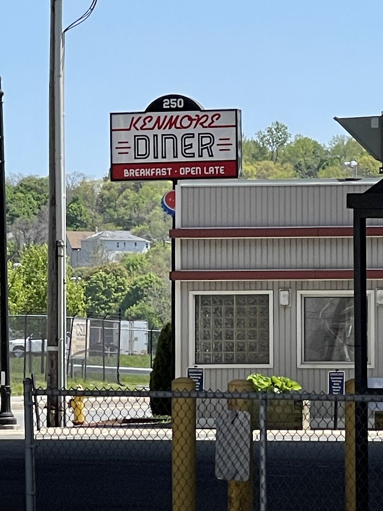 Kenmore Diner 01604