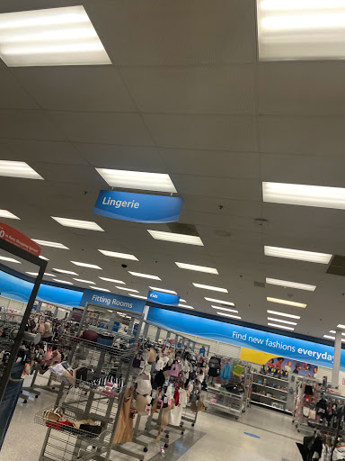 Clothing Store «Ross Dress for Less», reviews and photos, 958 W Street Rd, Warminster, PA 18974, USA