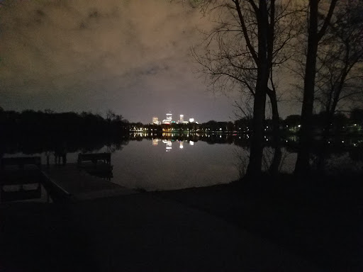 Park «Lake of the Isles Dog Park», reviews and photos, 2845 W Lake of the Isles Pkwy, Minneapolis, MN 55405, USA