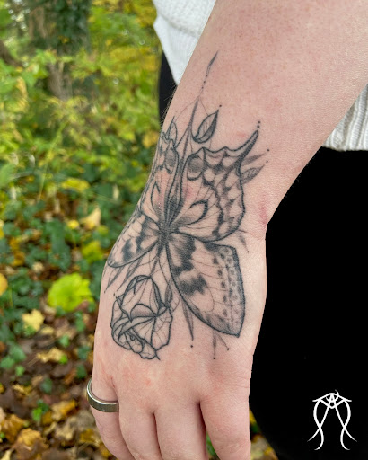 Explore whitetail deer tattoo ideas, creative tattoo ideas in Scipio Center, available at Ace of Wands Private Tattoo & Tarot Studio . Appointment Only