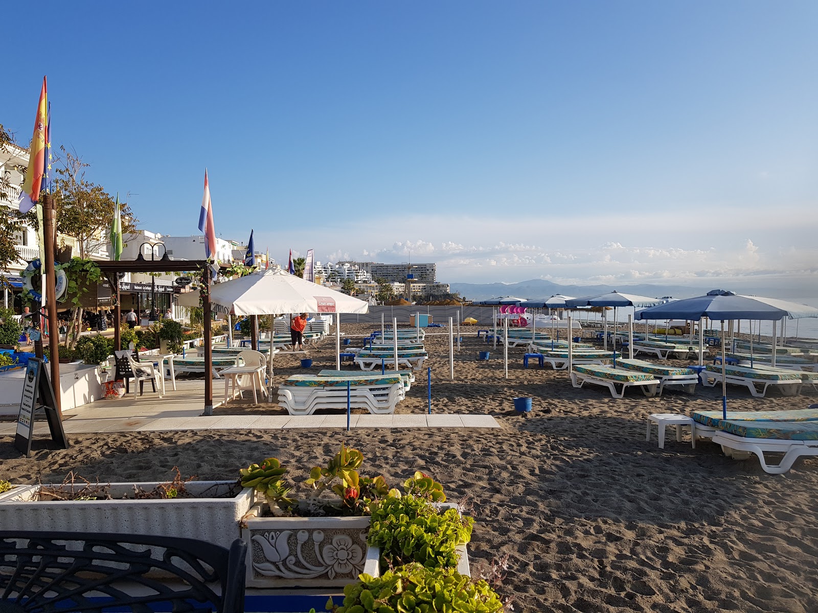 Zdjęcie Plaża Carihuela obszar udogodnień