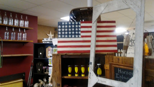 General Store «The Attic Finds», reviews and photos, 8829 Dixie Hwy, Ira Township, MI 48023, USA