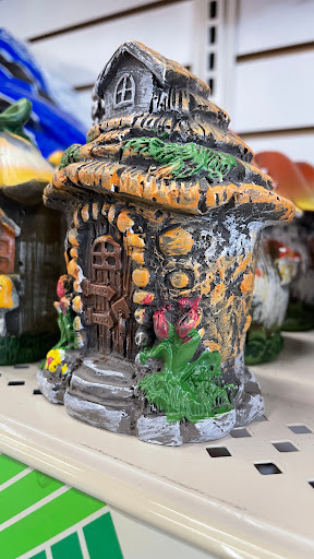 Dollar Store «Dollar Tree», reviews and photos, 8 Newbury St #1b, Danvers, MA 01923, USA