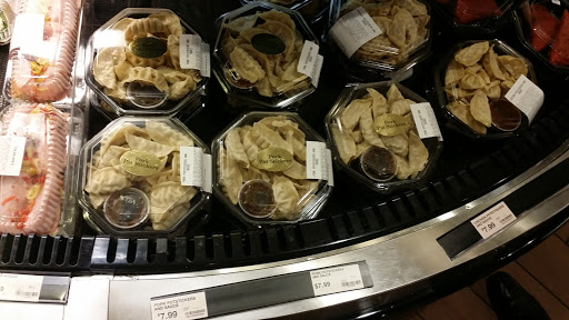 Grocery Store «The Fresh Market», reviews and photos, 150 Branch Rd SE, Vienna, VA 22180, USA