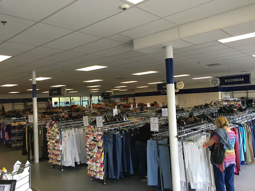 Thrift Store «Goodwill Thrift Store - Southside», reviews and photos, 8101 Southside Blvd #5, Jacksonville, FL 32256, USA