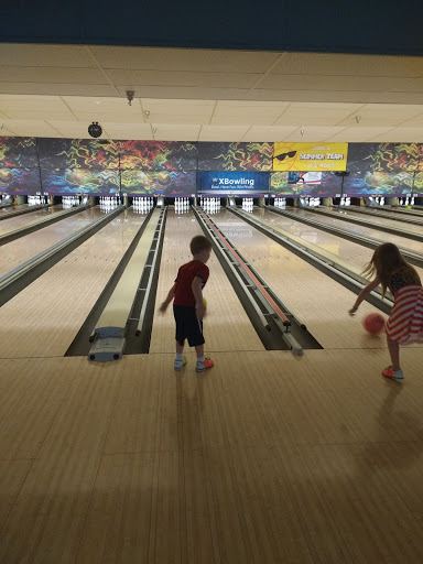 Bowling Alley «Royal Pin Leisure Center», reviews and photos, 1010 US-31, Greenwood, IN 46143, USA