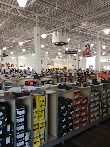 Shoe Store «DSW Designer Shoe Warehouse», reviews and photos, 595 Flatiron Blvd, Broomfield, CO 80021, USA