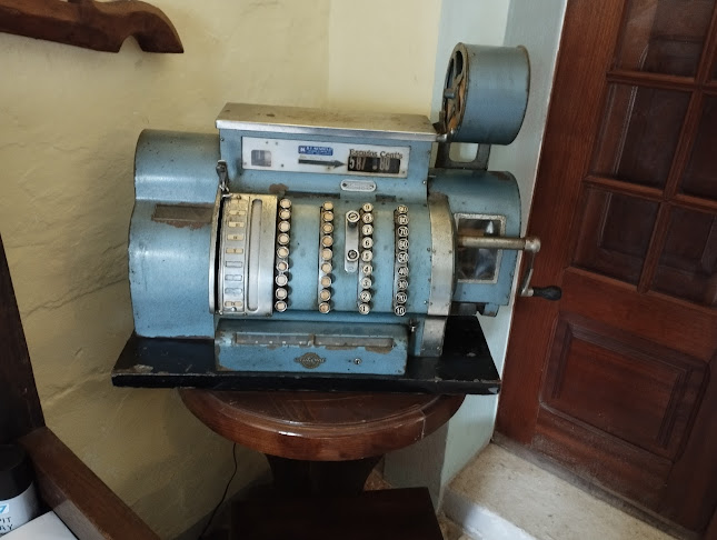 R. Terreiro das Servas 23, 7150-162 Borba