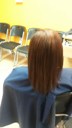 Beauty Salon «J J Hair & Nail Salon Inc», reviews and photos, 4071 NW 34th St, Lauderdale Lakes, FL 33319, USA