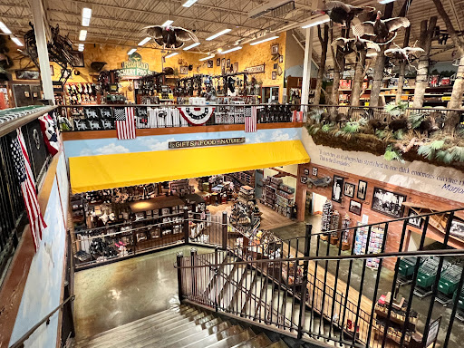 Sporting Goods Store «Bass Pro Shops», reviews and photos, 10040 Gulf Center Dr, Fort Myers, FL 33913, USA