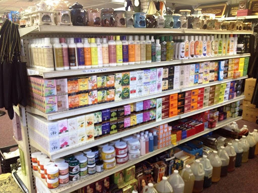 Clothing Store «Al-Minar Books & Islamic Fashion», reviews and photos, 5218-20 Chestnut St, Philadelphia, PA 19139, USA