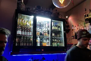 Vida Cocktail Bar image