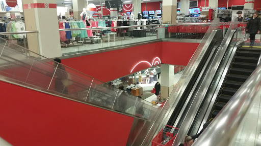 Shopping Mall «Atlantic Terminal Mall», reviews and photos, 139 Flatbush Ave, Brooklyn, NY 11217, USA