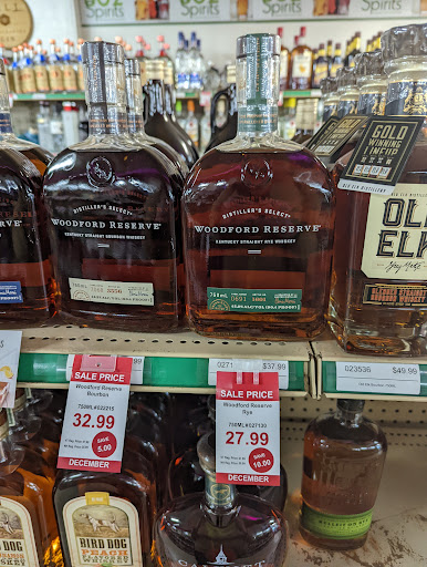 Deli «Route 7 Liquor and Deli», reviews and photos, 2659 Shelburne Rd, Shelburne, VT 05482, USA