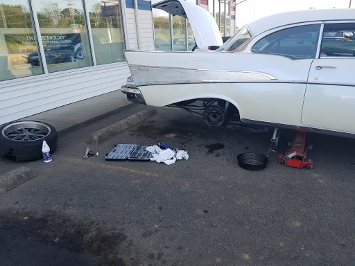 Auto Parts Store «Carquest Auto Parts», reviews and photos, 323 Hatton Ln, Junction City, OR 97448, USA