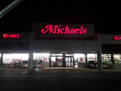 Craft Store «Michaels», reviews and photos, 1357 Towne Square Blvd NW, Roanoke, VA 24012, USA