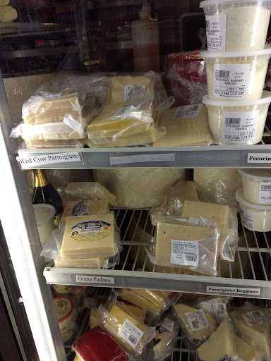 Italian Restaurant «E. 48th Street Market», reviews and photos, 2462 Jett Ferry Rd, Dunwoody, GA 30338, USA