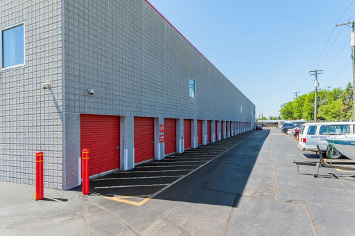 Self-Storage Facility «National Storage Centers - Southfield», reviews and photos, 21940 W 8 Mile Rd, Southfield, MI 48075, USA