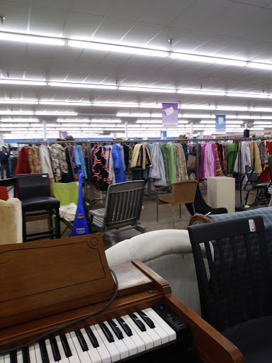 Thrift Store «Goodwill Retail Store, Donation Center», reviews and photos