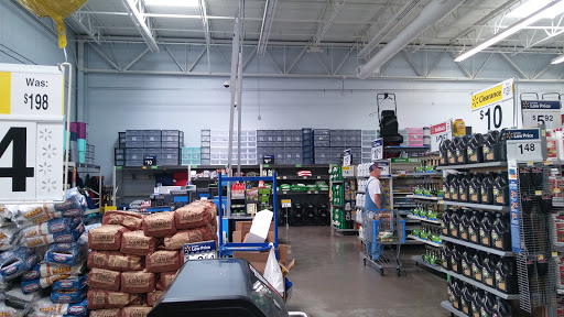 Department Store «Walmart Supercenter», reviews and photos, 3003 N Highway 61, Muscatine, IA 52761, USA