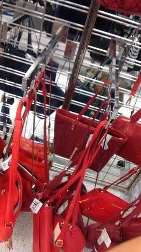 Clothing Store «Ross Dress for Less», reviews and photos, 4646 S Cooper St, Arlington, TX 76017, USA