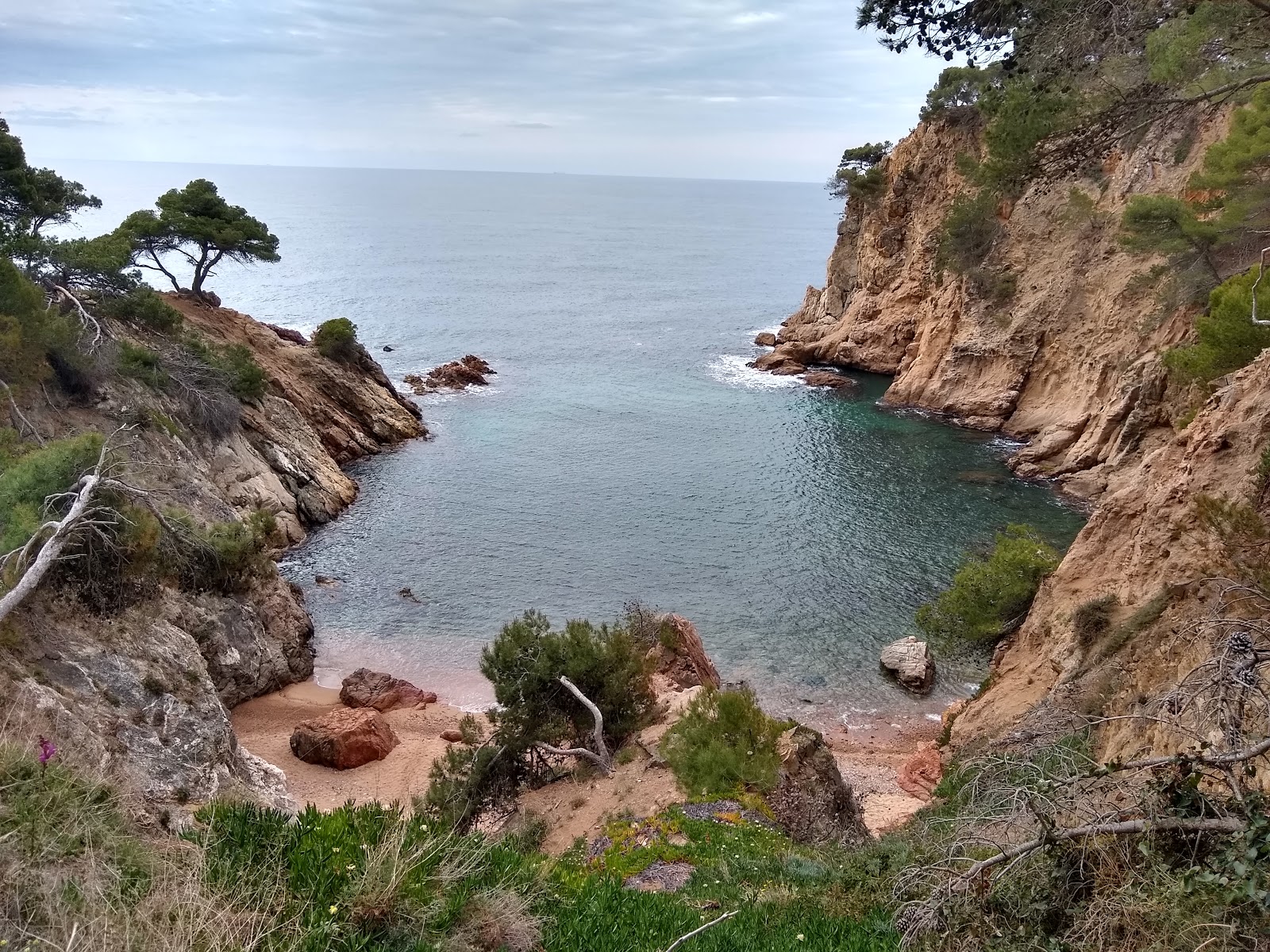 Fotografie cu Cala Corbs zonă sălbatică