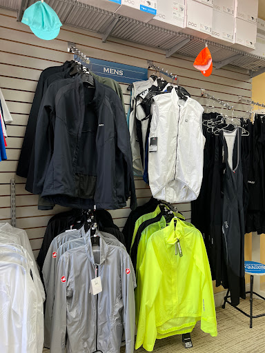 Bicycle Store «California Bicycle Inc», reviews and photos, 7462 La Jolla Blvd, La Jolla, CA 92037, USA