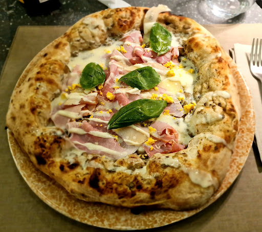 LEvoluzione Pizza in Catania, Città Metropolitana di Catania