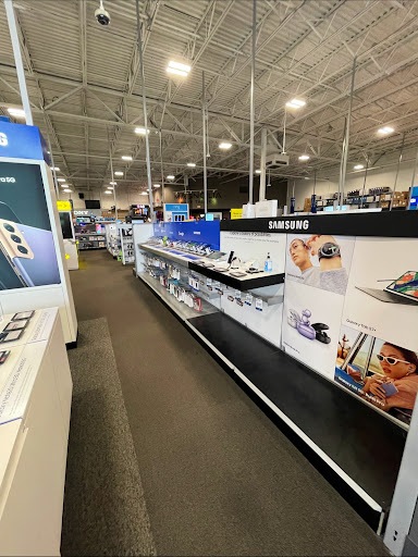 Electronics Store «Best Buy», reviews and photos, 550 Grossman Dr, Braintree, MA 02184, USA