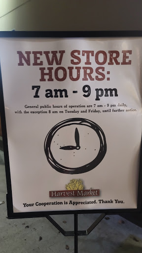 Grocery Store «Harvest Market Estacada», reviews and photos, 280 N Broadway St, Estacada, OR 97023, USA