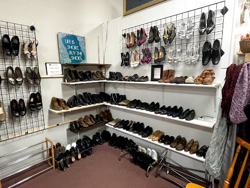 Thrift Store «Someplace Safe Thrift Stores», reviews and photos, 708 Atlantic Ave, Morris, MN 56267, USA
