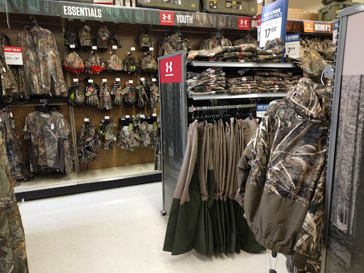 Sporting Goods Store «Academy Sports + Outdoors», reviews and photos, 7205 Pinnacle Pkwy, Covington, LA 70433, USA