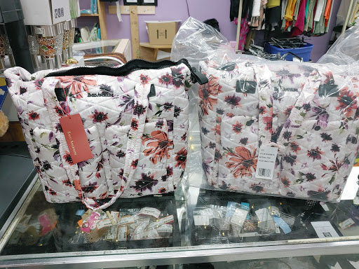 Used Clothing Store «Lovely Ladies», reviews and photos, 280 NY-211, Middletown, NY 10940, USA