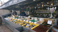 Atmosphère du Restaurant de fruits de mer Coquillages Claude à Marseille - n°2