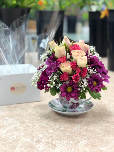 Florist «Twin Towers Florist *FLOWERS*», reviews and photos, 1000 Wilson Blvd m735, Arlington, VA 22209, USA