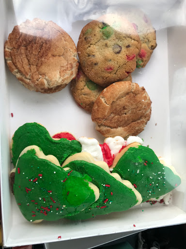 Bakery «Sweetly Scrumptious», reviews and photos, 6476 E Central Ave, Wichita, KS 67206, USA