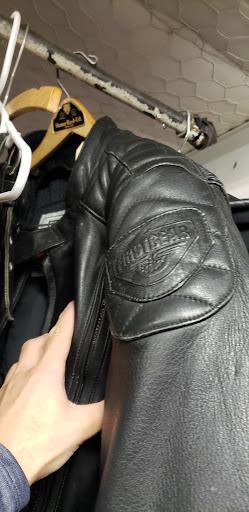 Consignment Shop «Boulder Sports Recycler Inc», reviews and photos, 4949 Broadway, Boulder, CO 80304, USA