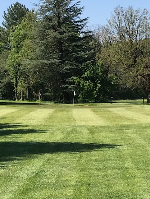 Golf de Bournet Grill Côté Jardin et Mini-golf