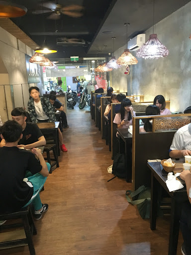 人从众厚切牛排(台北南陽店)